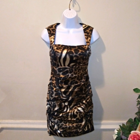 Hailey Logan By Adrianna Papell Sexy Leopard Print Ruched Satin Mini Dress - Picture 10 of 10